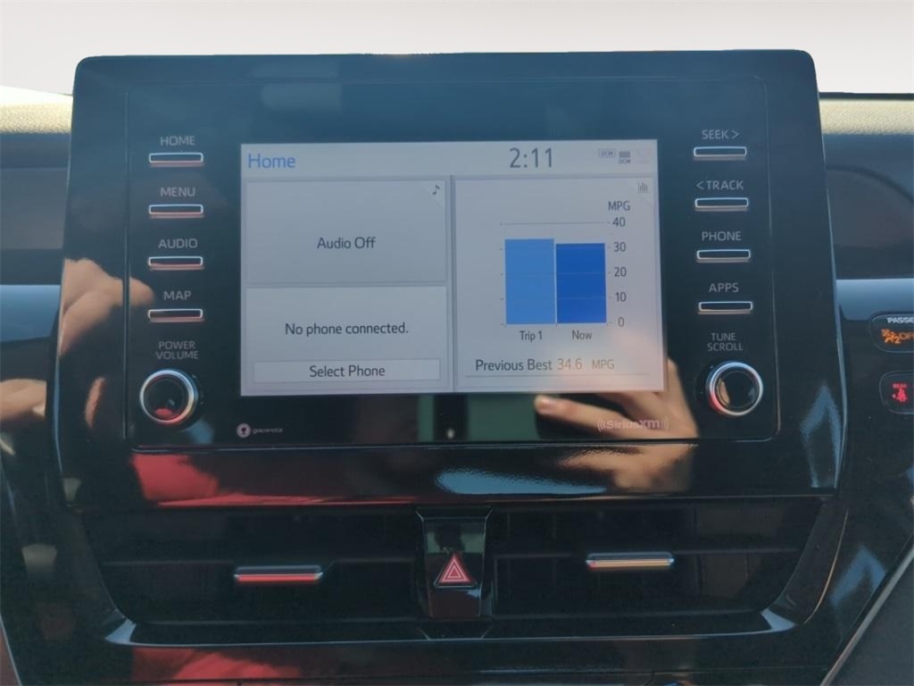 2024 Toyota Camry LE photo 12