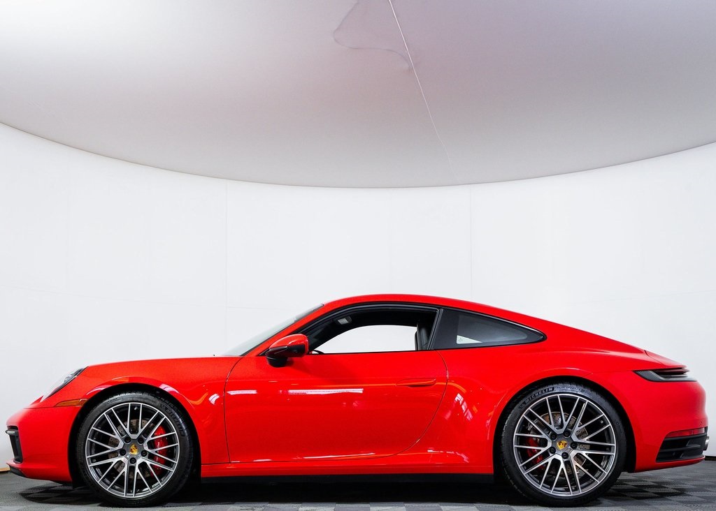 2024 Porsche 911 S photo 4