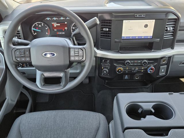 2025 Ford F-250 XL photo 4