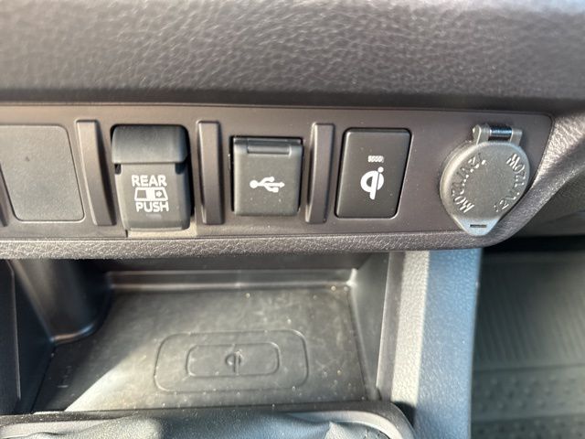 2023 Toyota Tacoma TRD Off-Road V6 photo 25