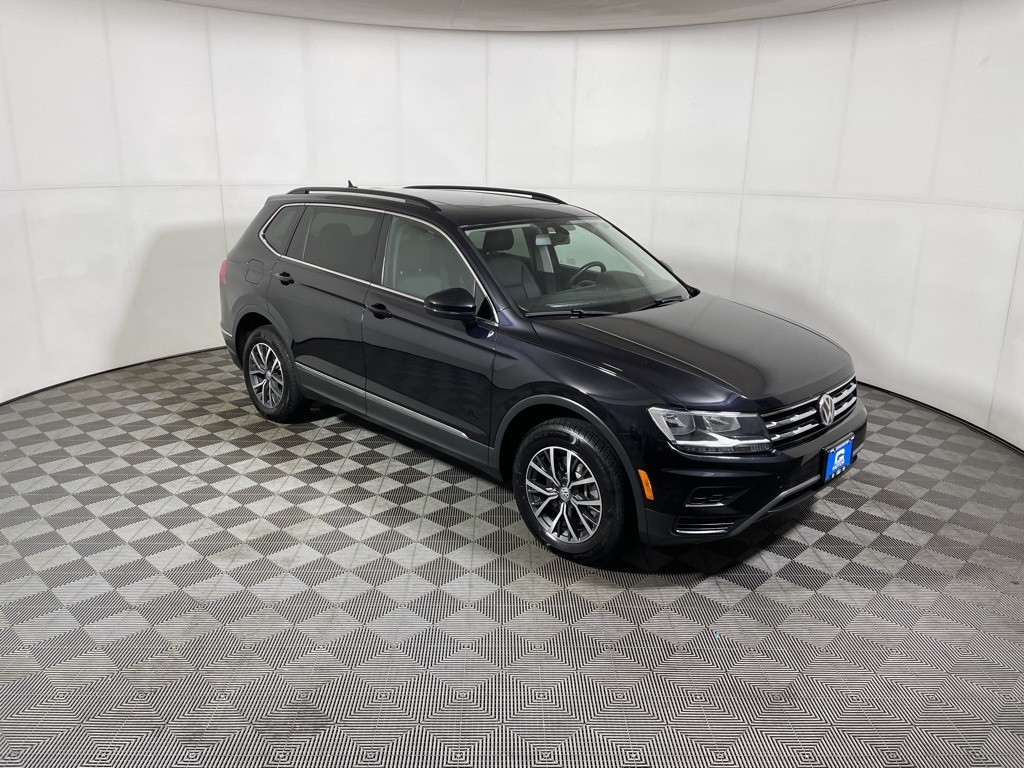 2020 Volkswagen Tiguan SE's photo