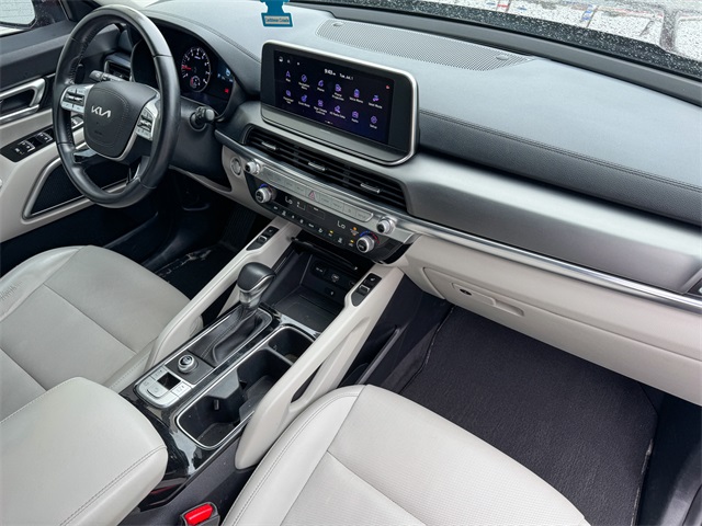 2022 Kia Telluride S photo 23