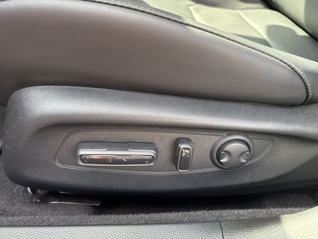 2025 Honda Accord Hybrid Sport-L photo 22