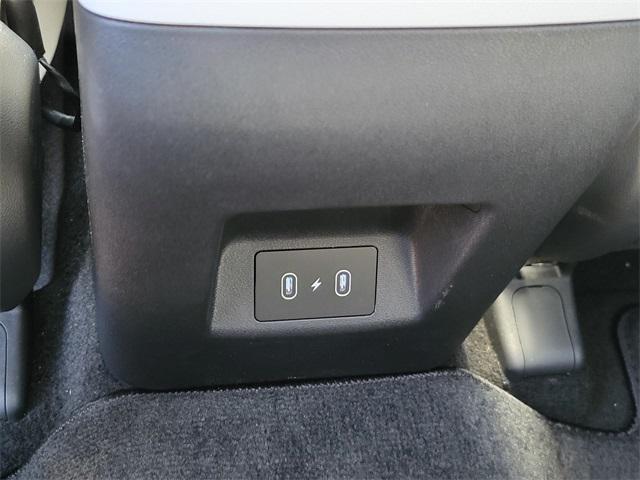 2025 Hyundai Tucson SE photo 8