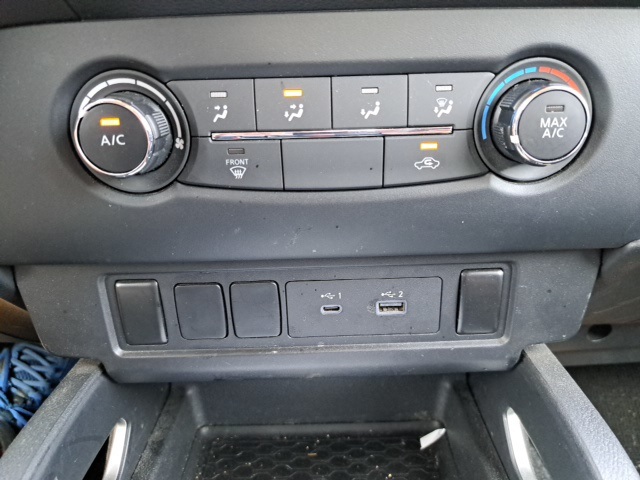 2022 Nissan Frontier SV photo 21
