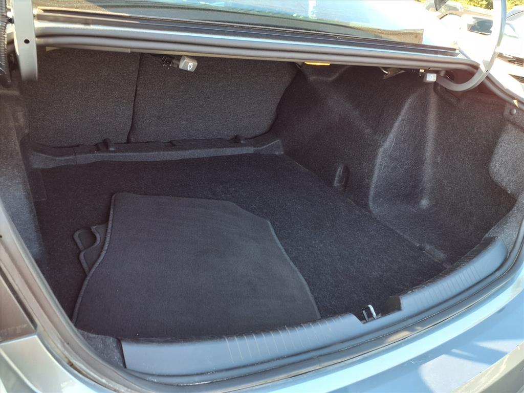 2024 Chevrolet Malibu 1LT photo 3