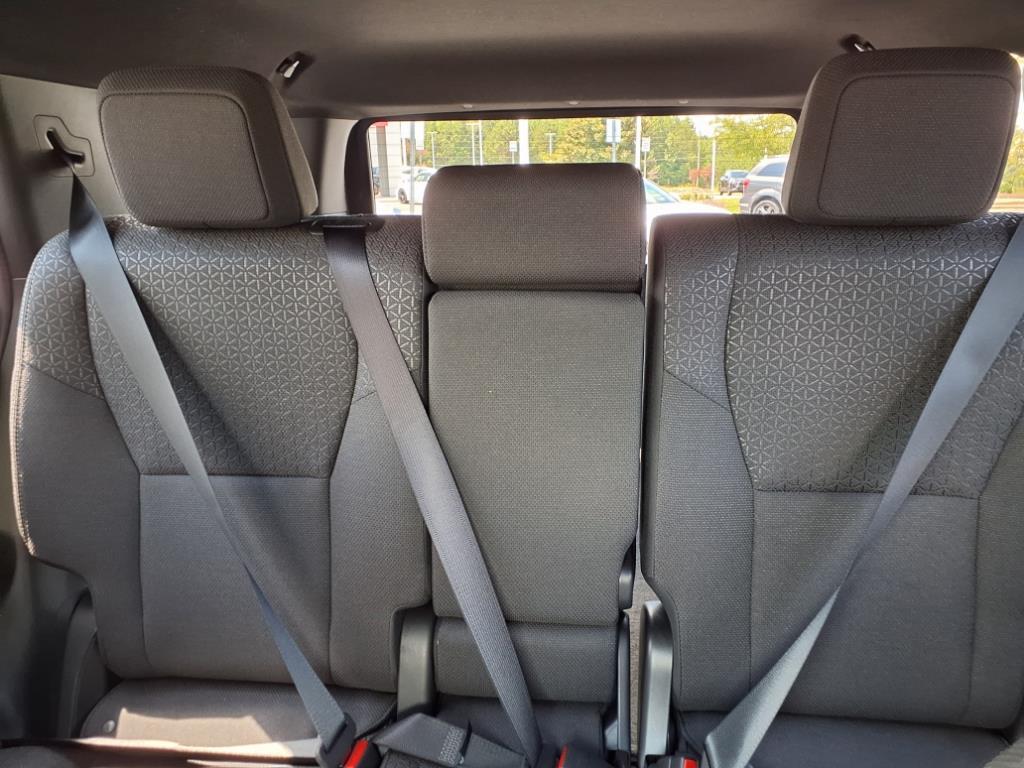 2025 Toyota 4Runner SR5 photo 16