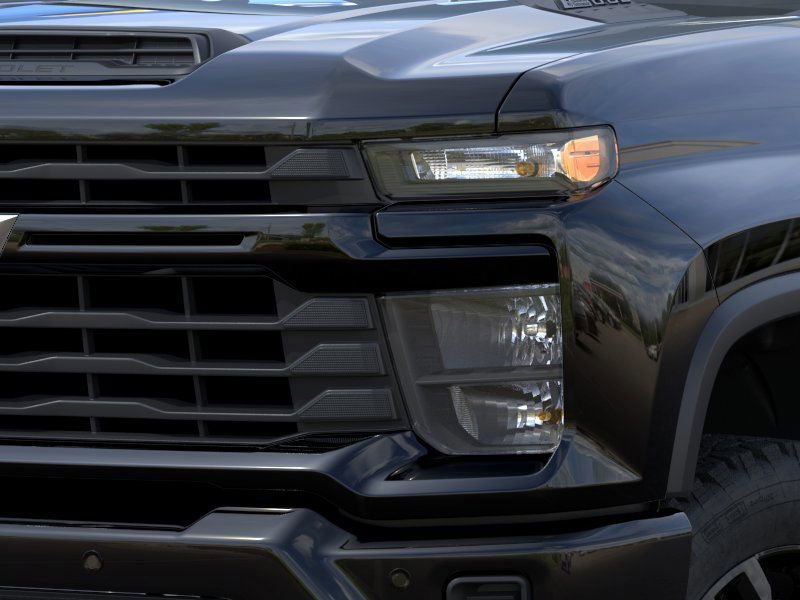 2026 Chevrolet Silverado 2500HD Custom photo 8