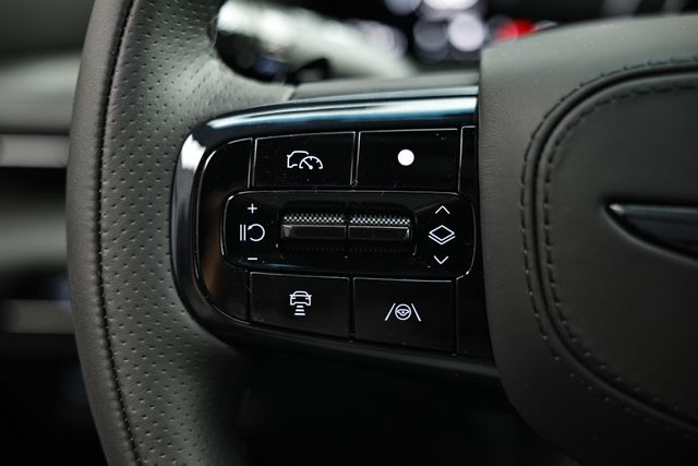 2026 Genesis GV80 Coupe 3.5T Prestige photo 32