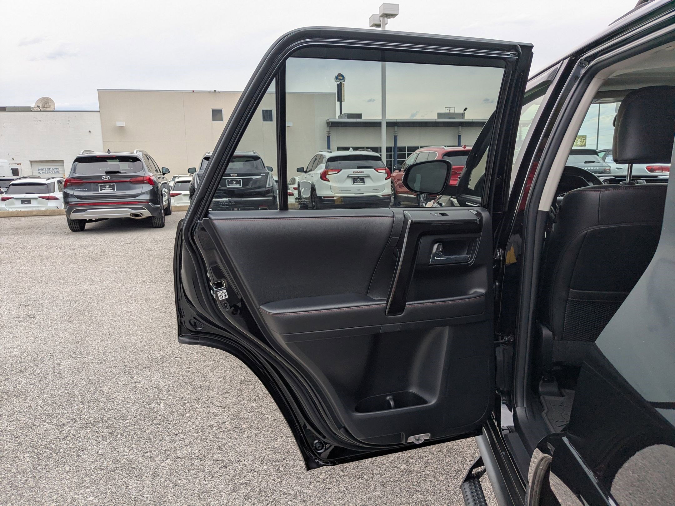 2024 Toyota 4Runner TRD Pro photo 2