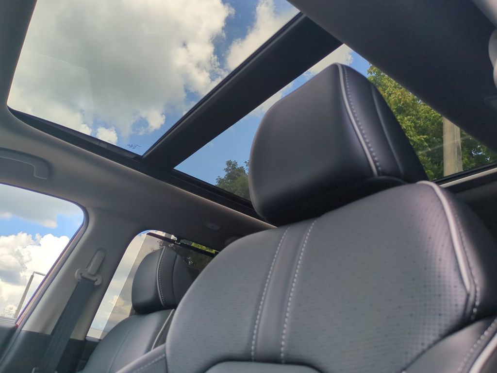 2023 Honda Pilot Elite photo 19
