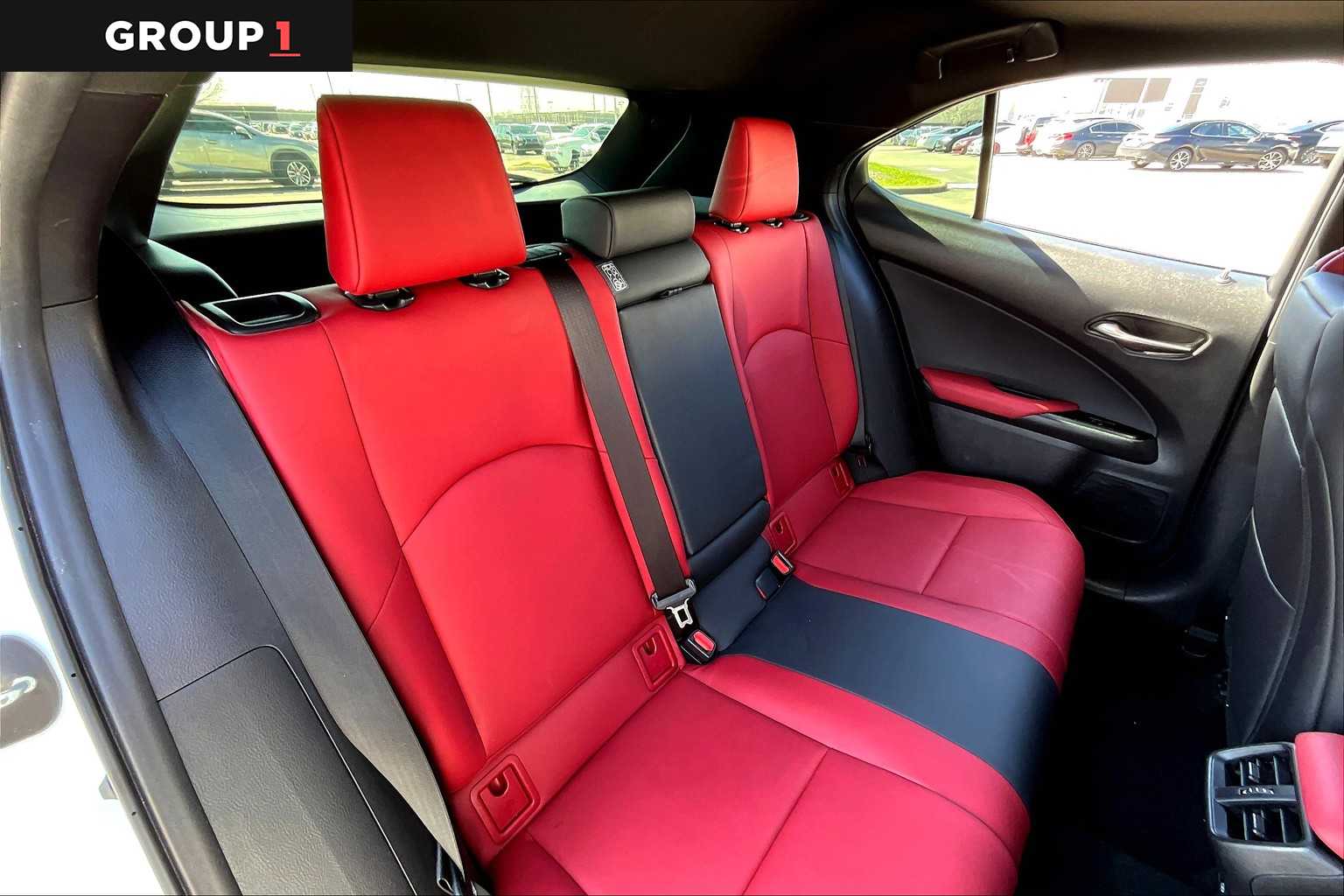 2023 Lexus UX 250h F SPORT Handling photo 18