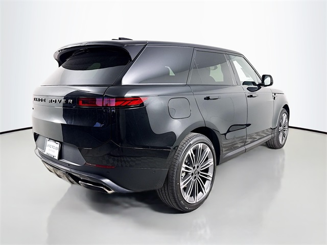 2025 Land Rover Range Rover Sport SE photo 4