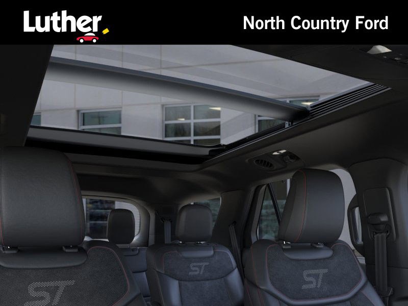 2025 Ford Explorer ST photo 19