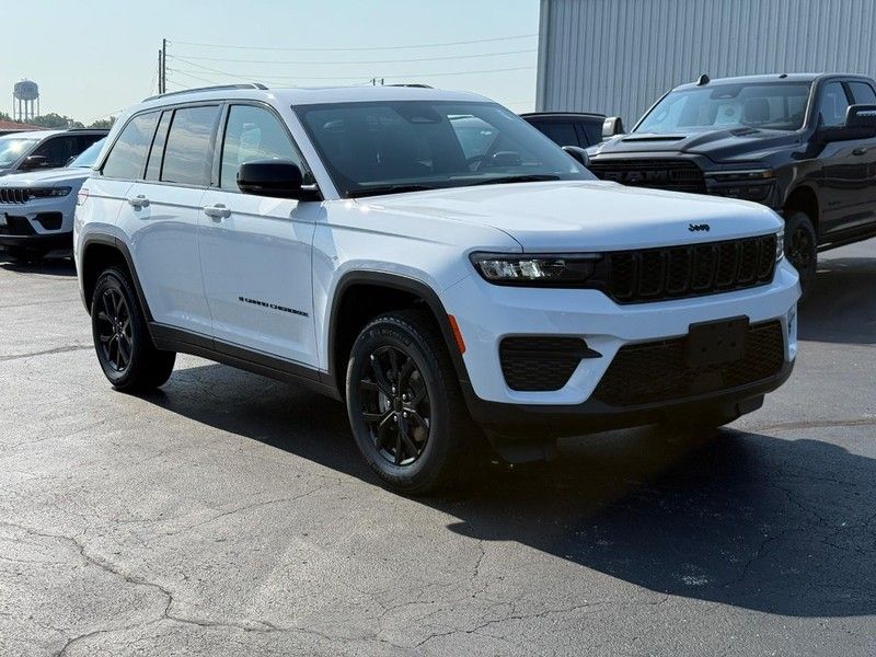 2025 Jeep Grand Cherokee Altitude X photo 2