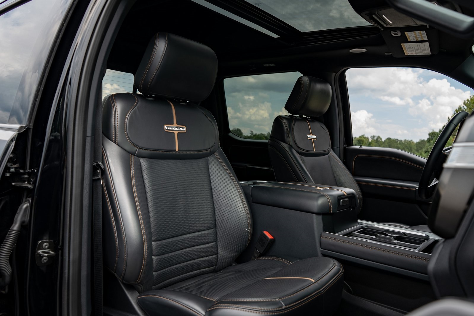 2024 Ford F-450 photo 36