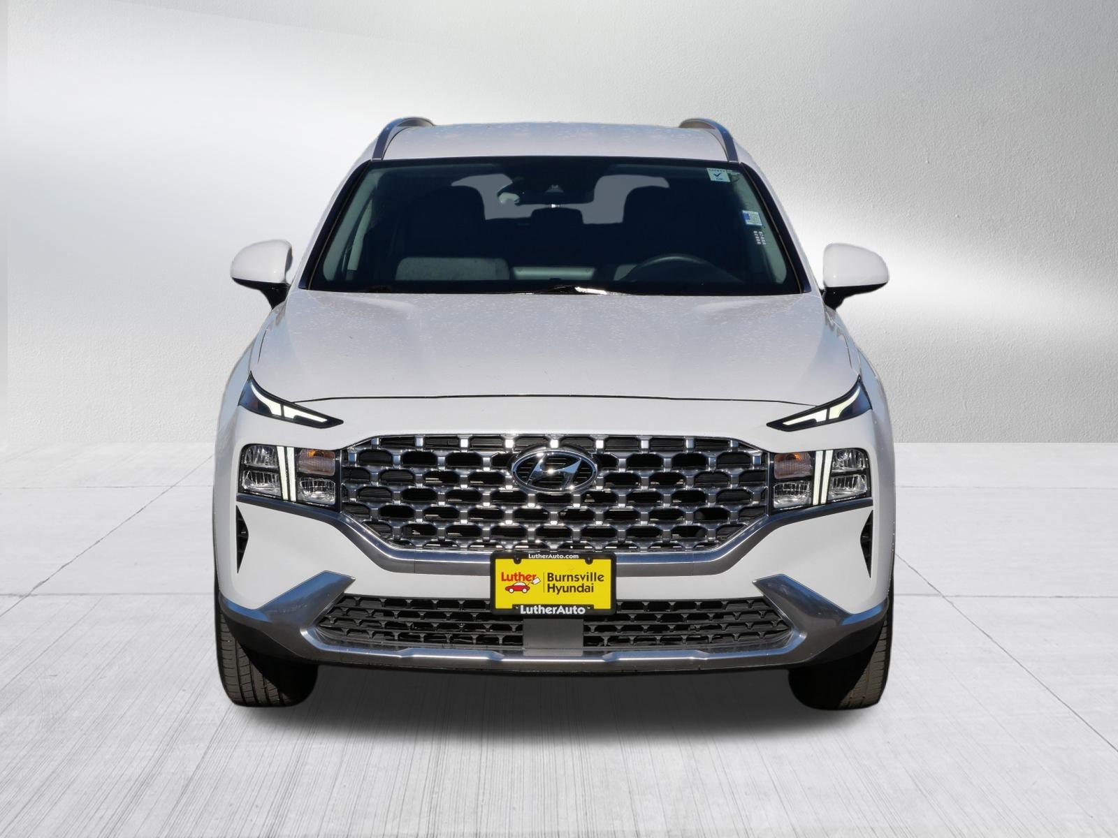 Certified 2022 Hyundai Santa Fe SEL with VIN 5NMS2DAJ8NH438600 for sale in Burnsville, Minnesota