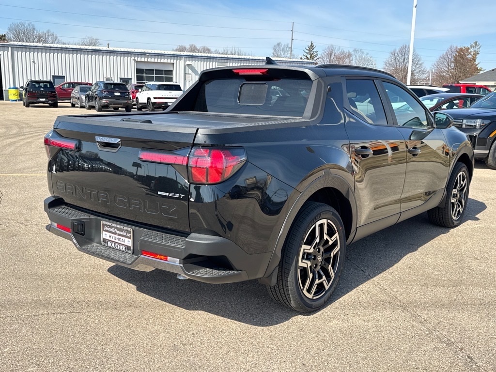 2025 Hyundai Santa Cruz Limited photo 3