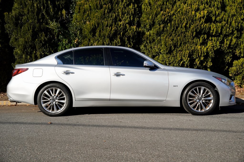 2020 Infiniti Q50 3.0t LUXE photo 3