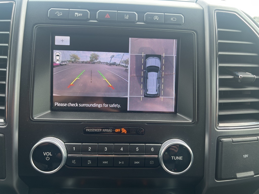 2021 Ford Expedition Platinum photo 20