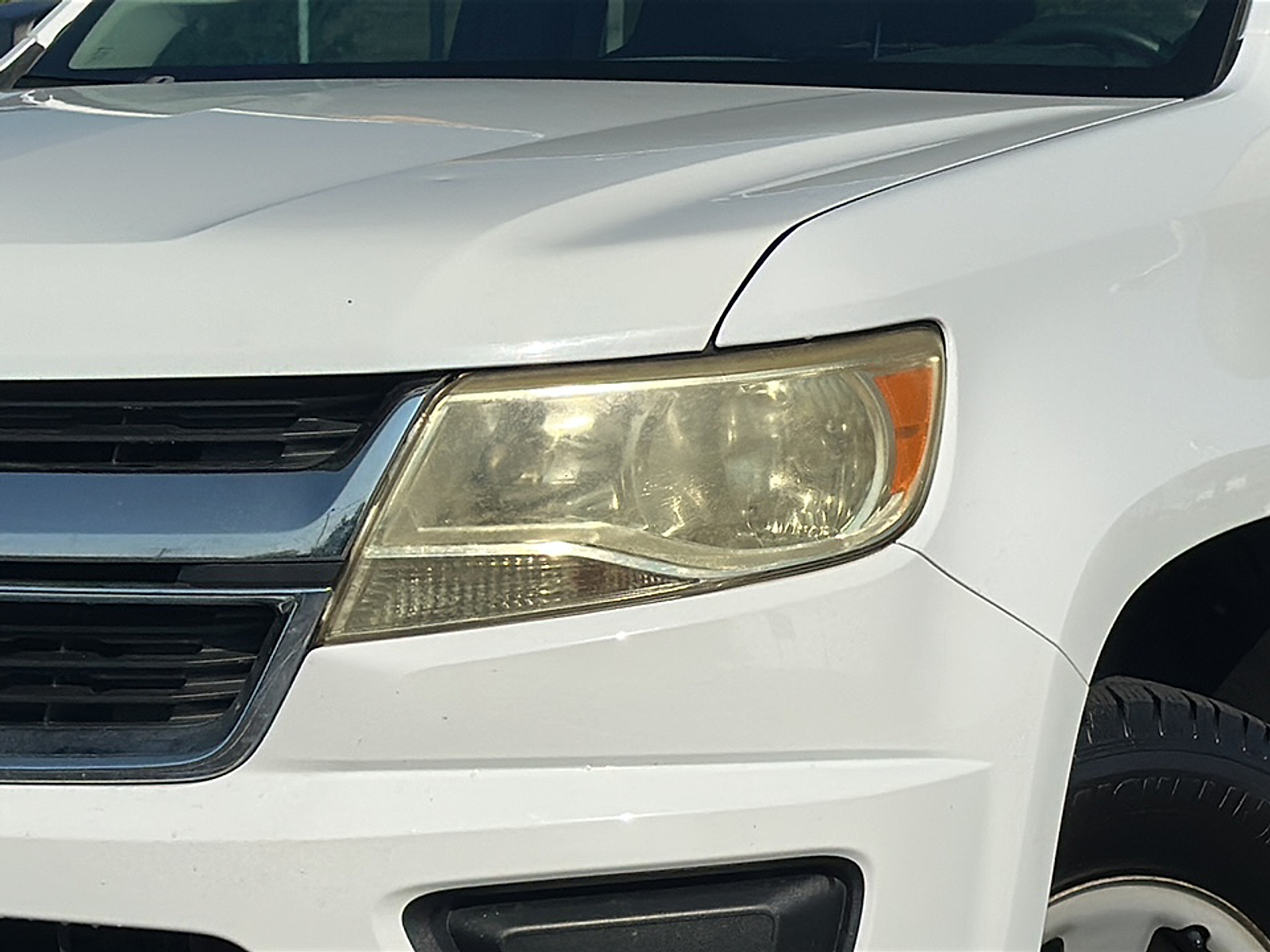2016 Chevrolet Colorado Work Truck photo 3