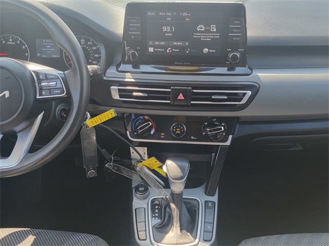 2022 Kia Seltos LX photo 20