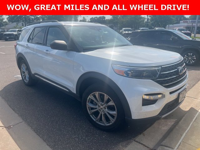 2020 Ford Explorer XLT photo 2