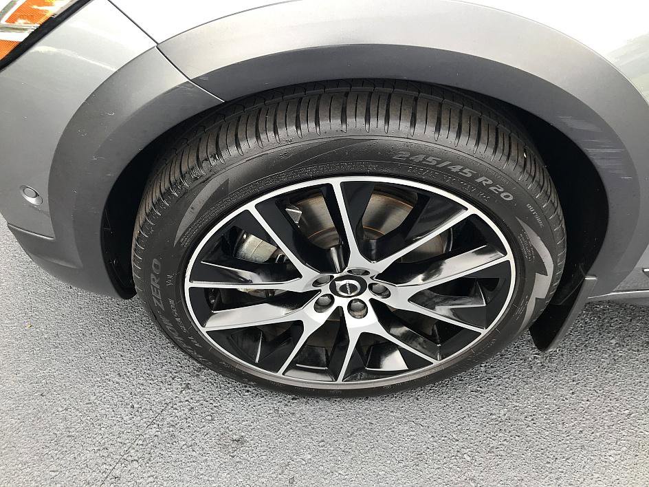 2020 Volvo V90 Cross Country T6 AWD photo 8