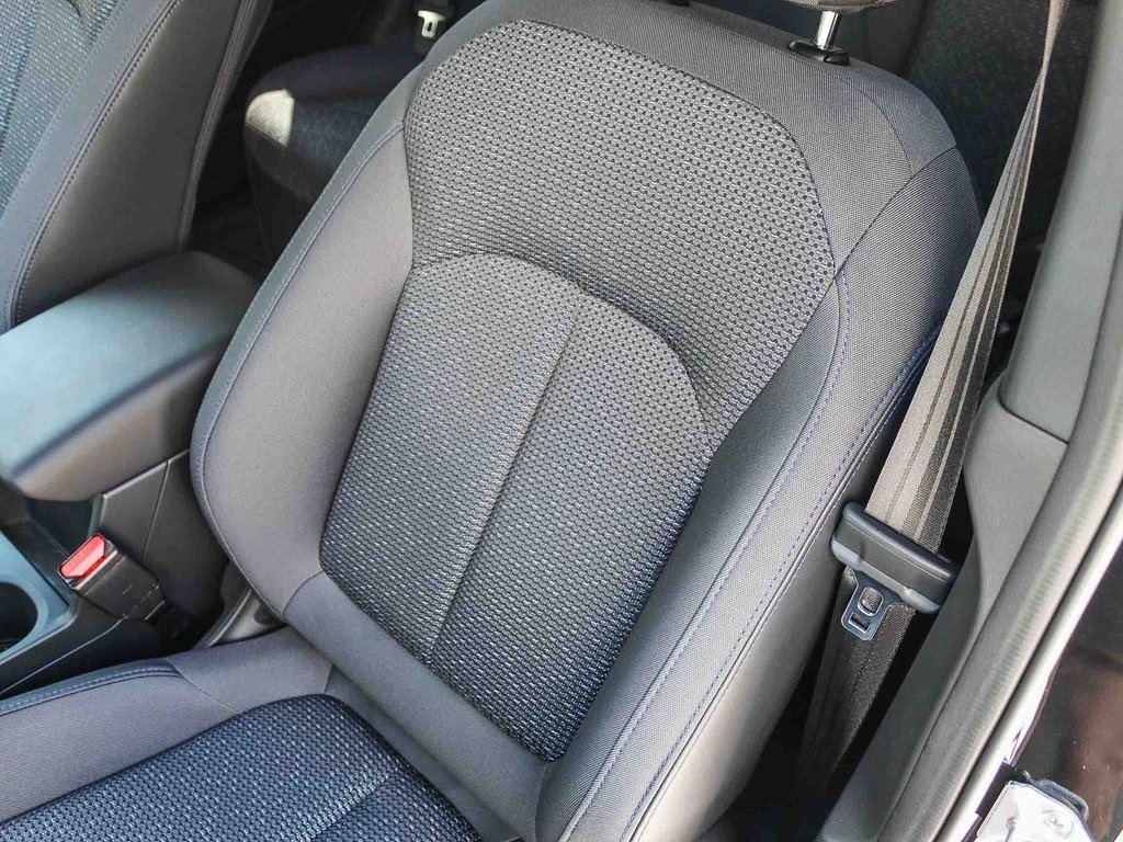 2025 Subaru Forester Premium photo 23