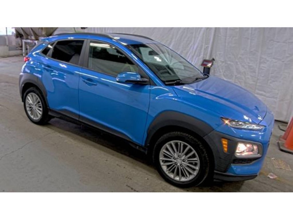 2020 Hyundai Kona SEL photo 3
