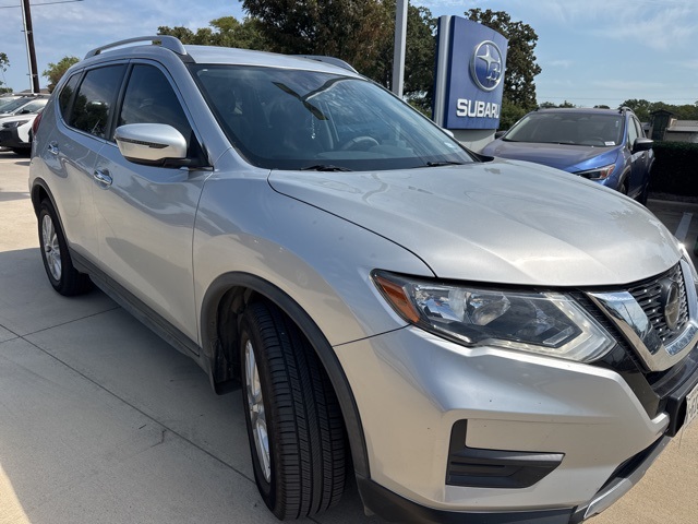 2020 Nissan Rogue