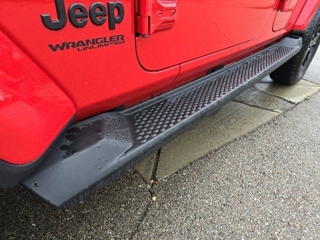 2021 Jeep Wrangler Unlimited Sahara Altitude photo 20