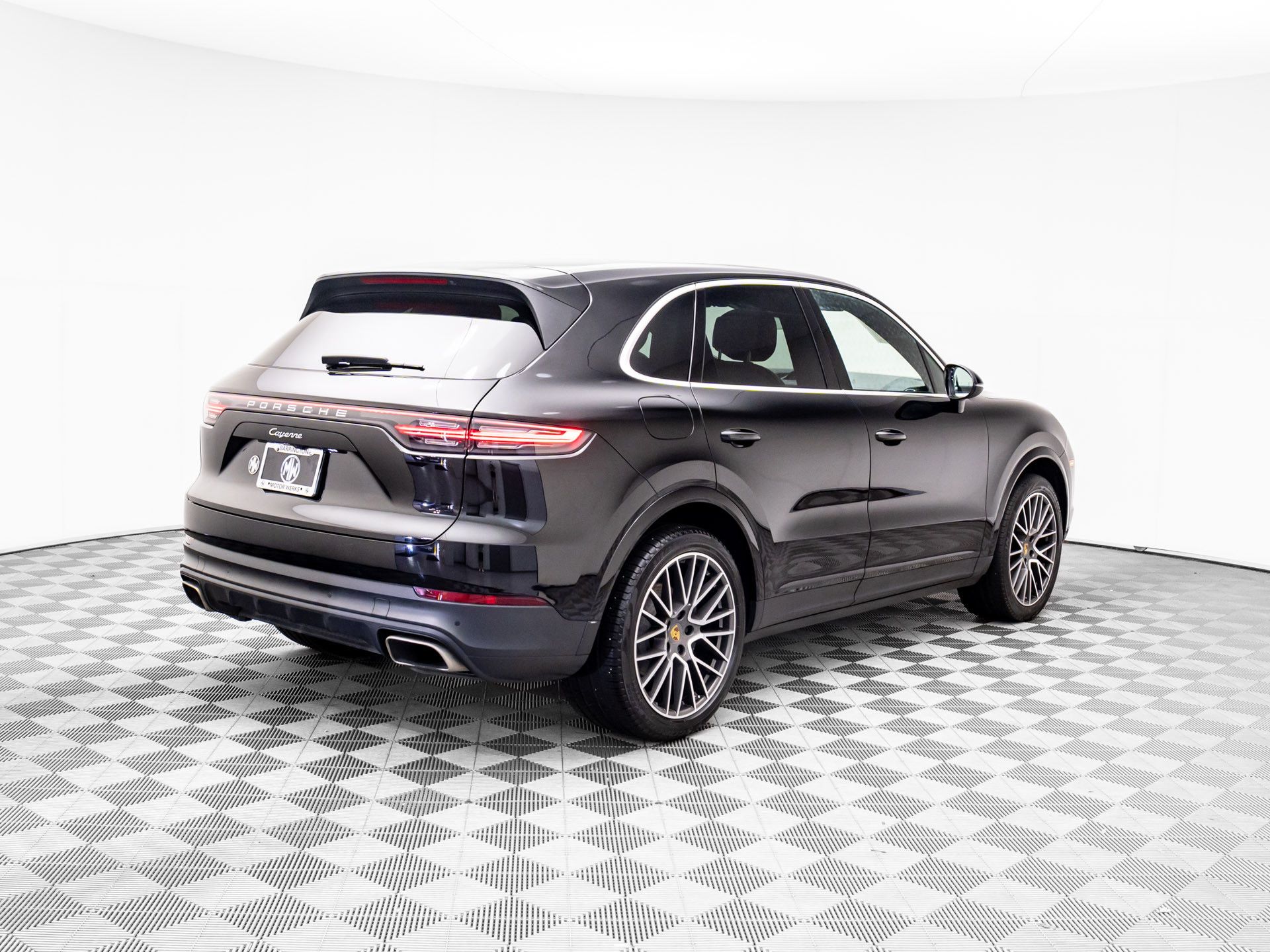 2022 Porsche Cayenne Base photo 7