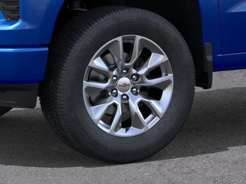 2025 Chevrolet Silverado Custom photo 9