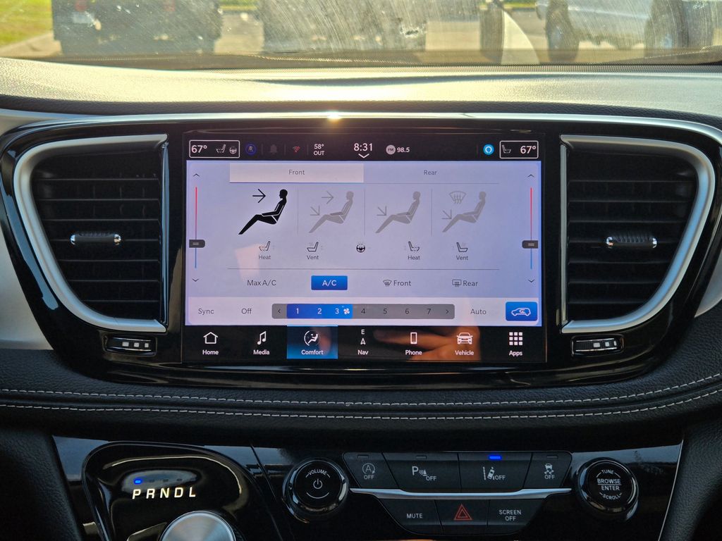 2025 Chrysler Pacifica Limited photo 20