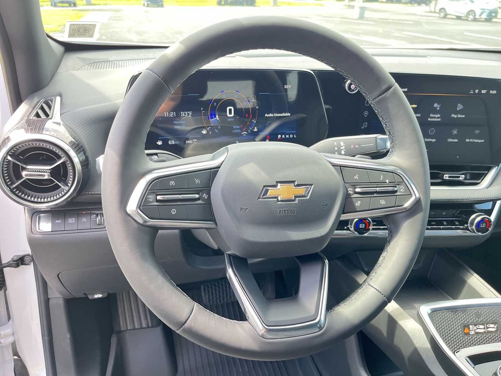 2026 Chevrolet Equinox LT photo 13