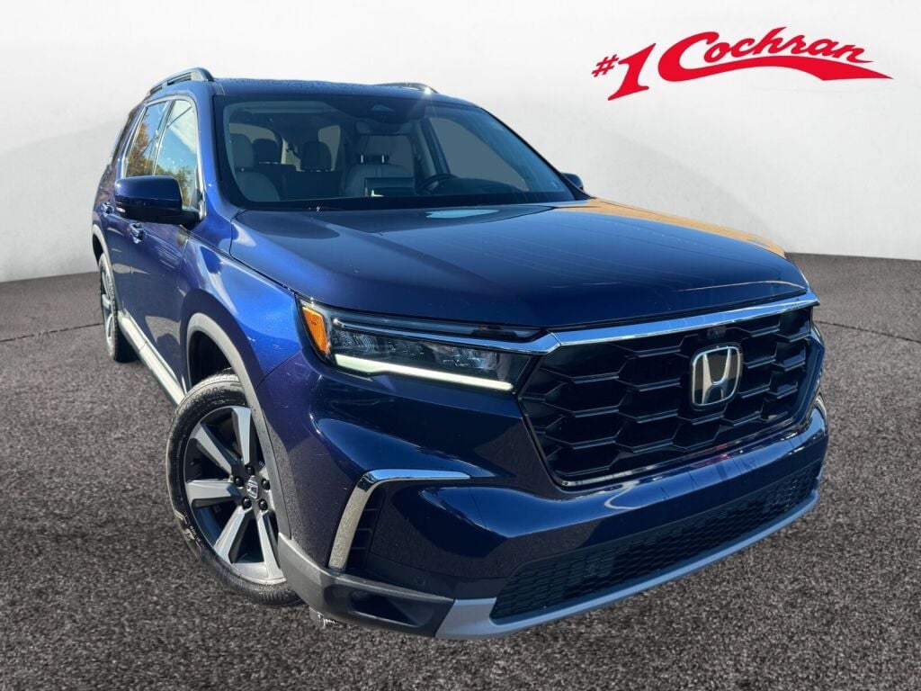 2023 Honda Pilot Elite's photo
