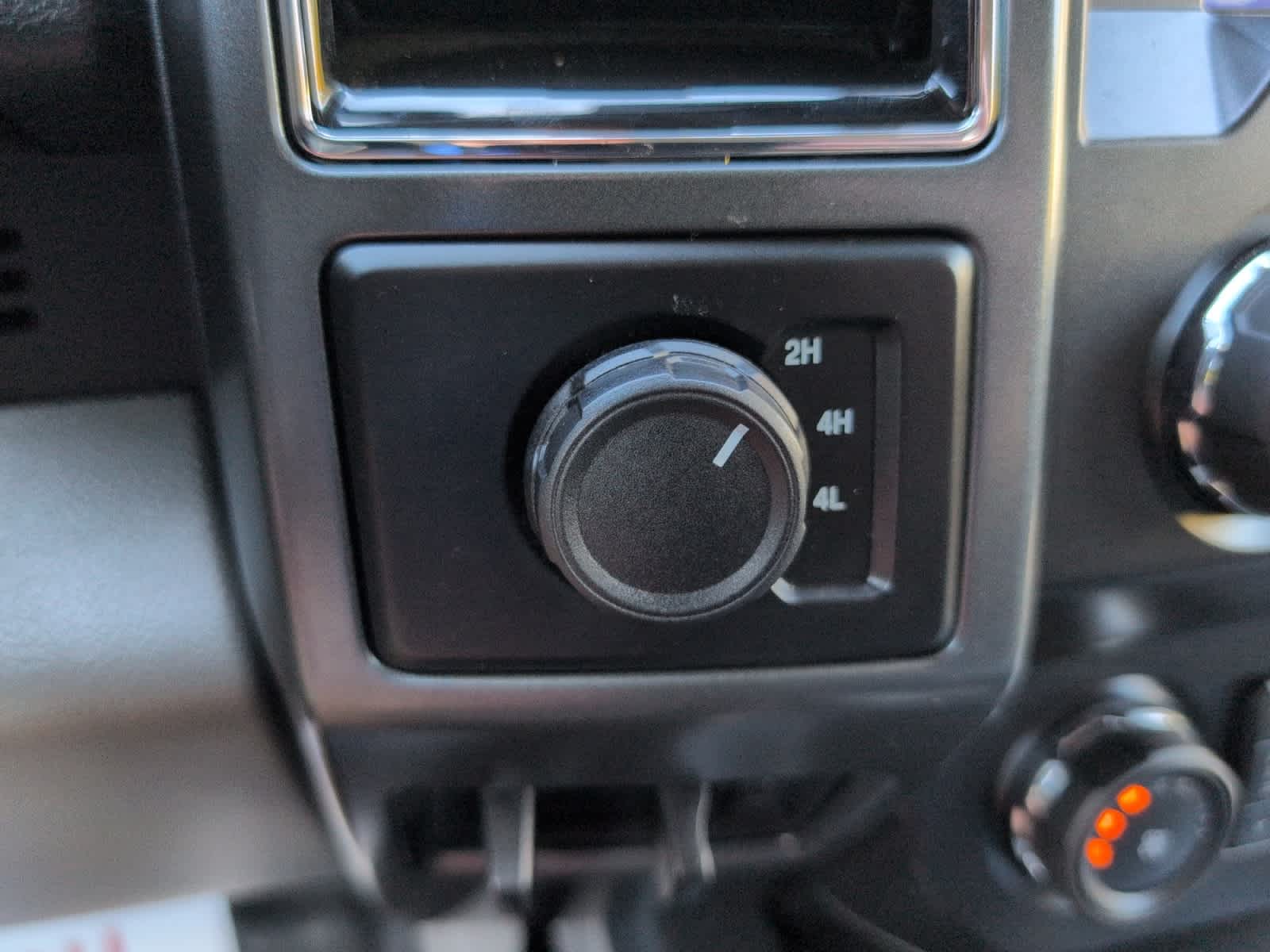 2021 Ford F-350 XLT photo 21