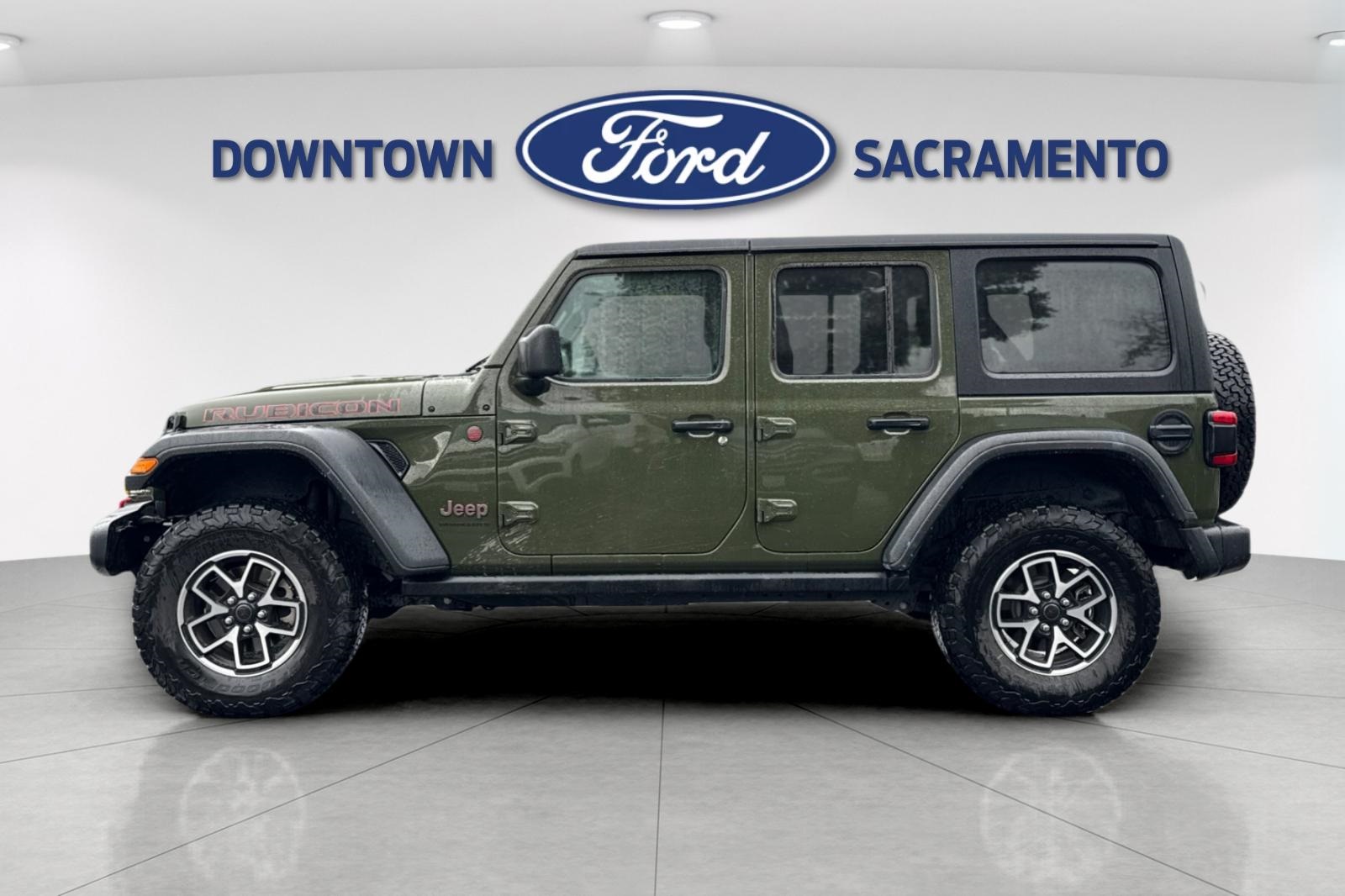2024 Jeep Wrangler Rubicon photo 5