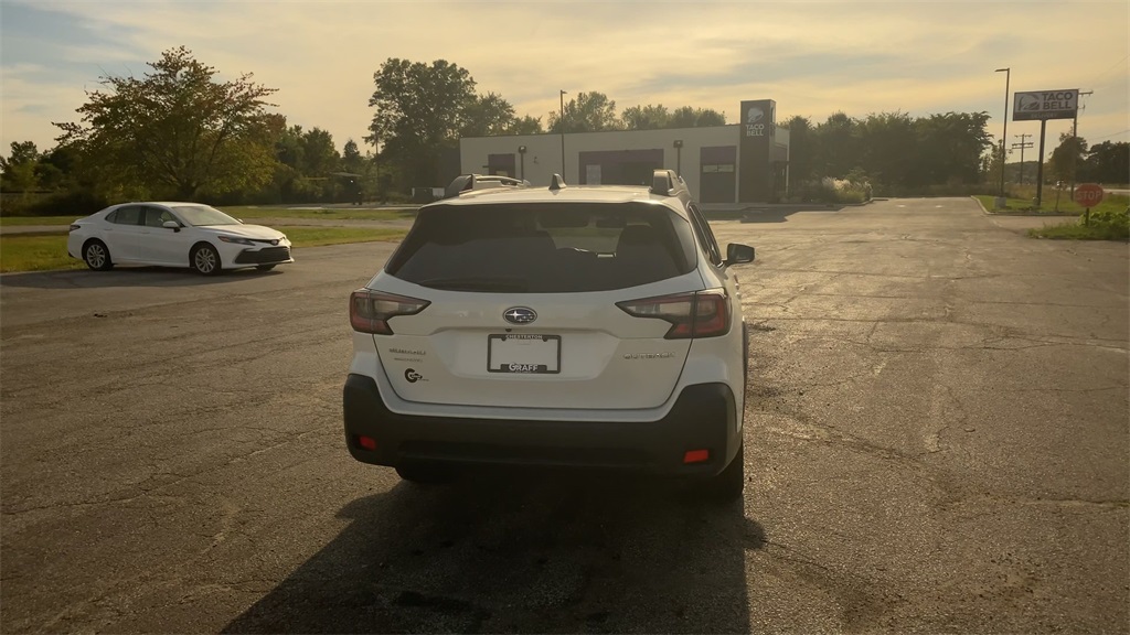 2023 Subaru Outback Premium photo 7