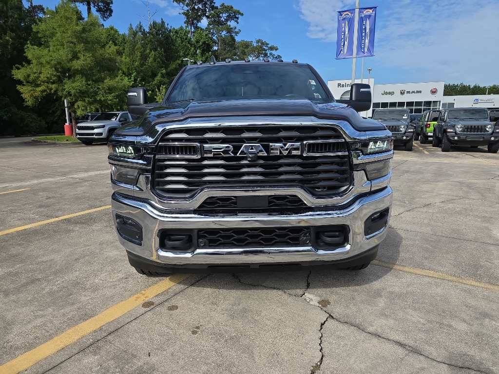 2025 Ram 2500 Tradesman photo 2