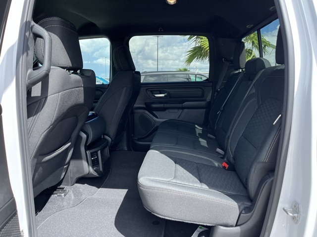 2025 Ram 1500 Tradesman photo 16