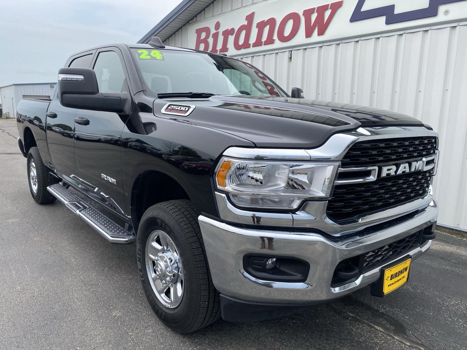 2024 Ram 2500 Tradesman photo 2