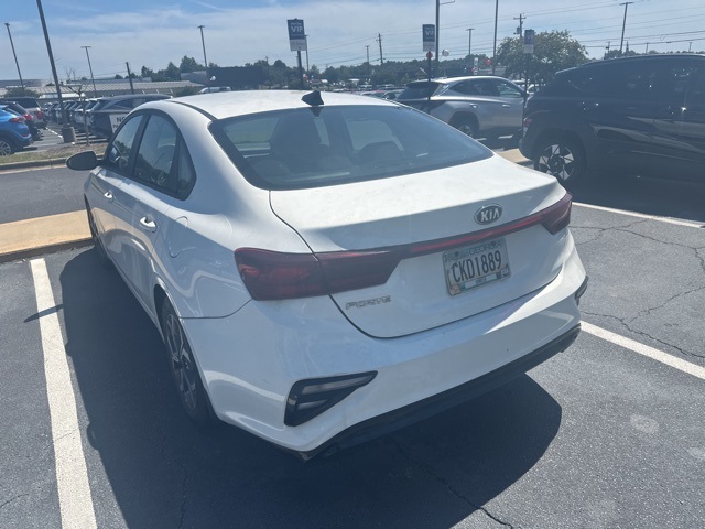 2019 Kia Forte LXS photo 4