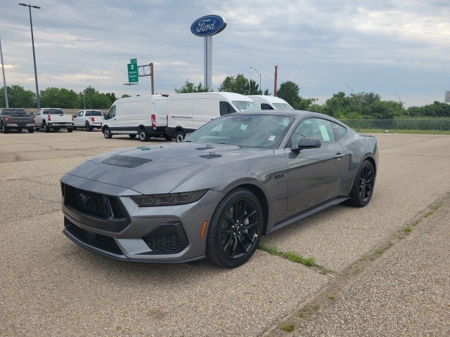 2025 Ford Mustang GT photo 12