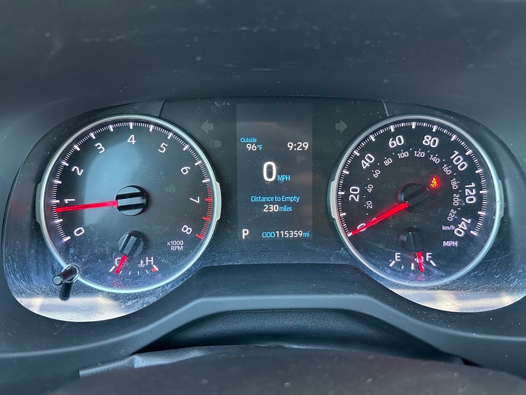 2019 Toyota RAV4 LE photo 13