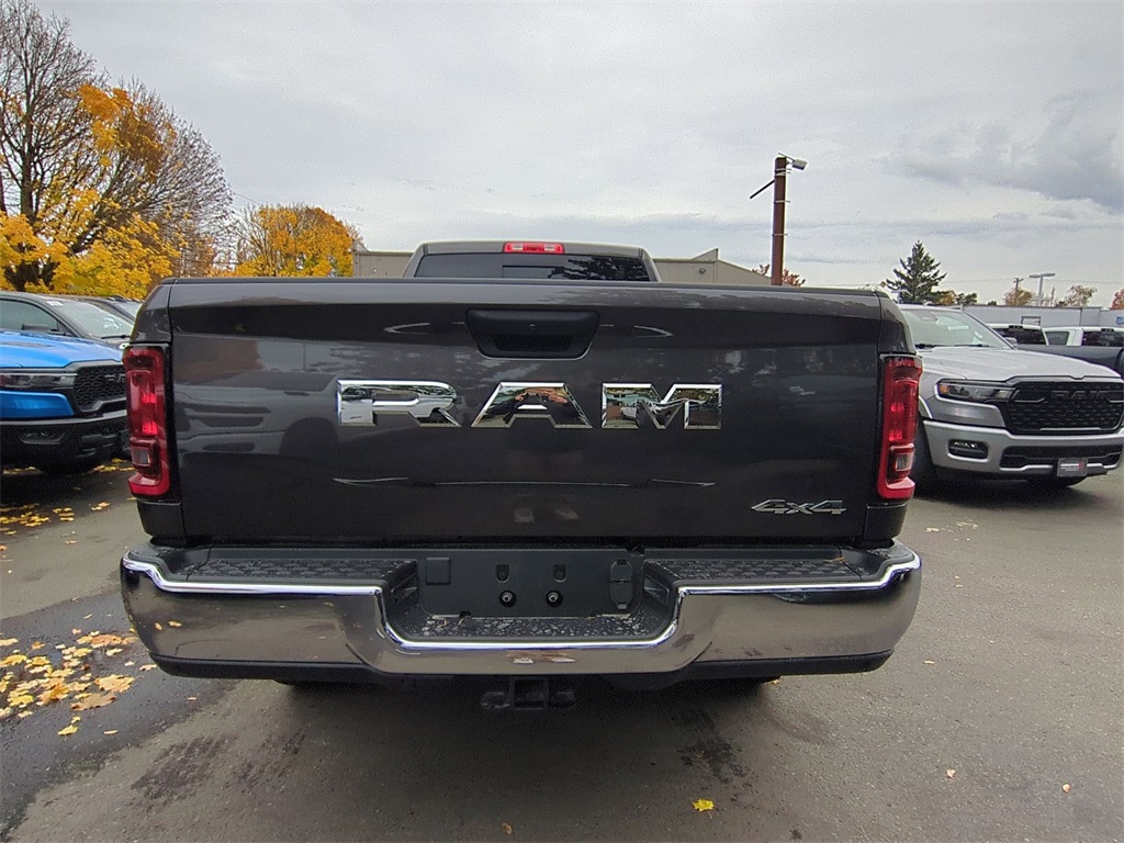 2026 Ram 3500 Tradesman photo 4