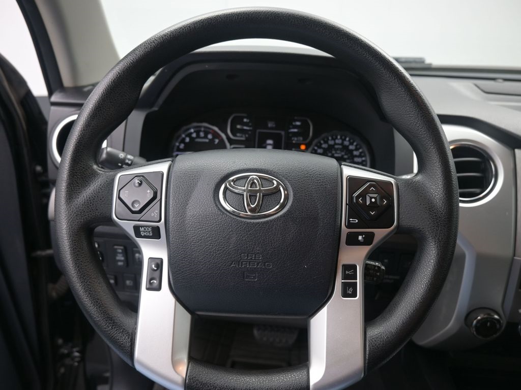 2018 Toyota Tundra SR5 photo 19