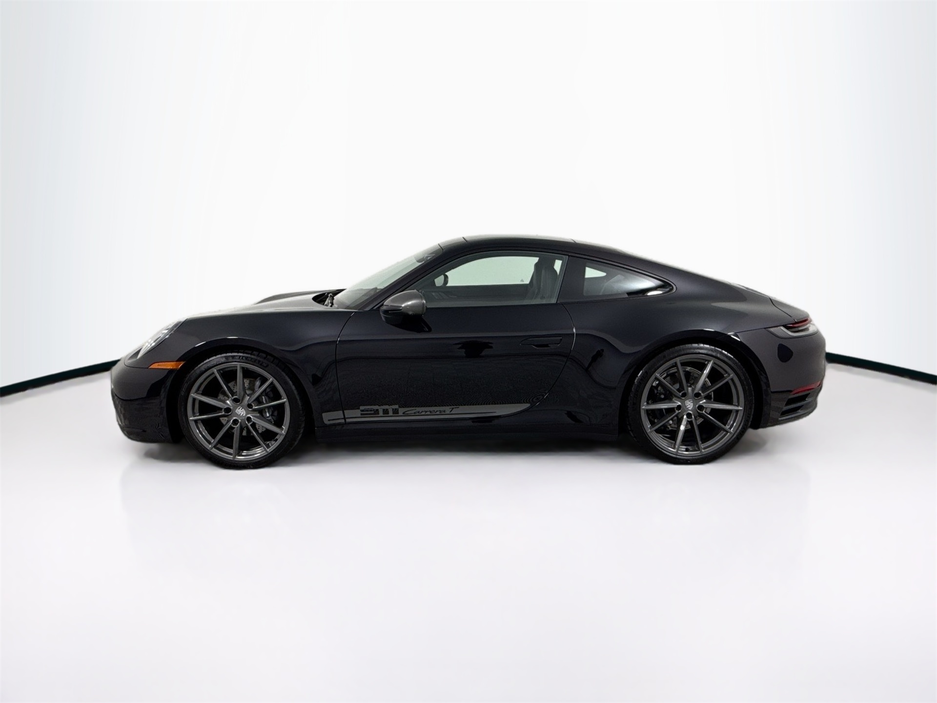 2024 Porsche 911 T photo 4