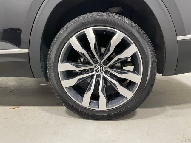 2023 Volkswagen Atlas V6 SEL Premium R-Line photo 8